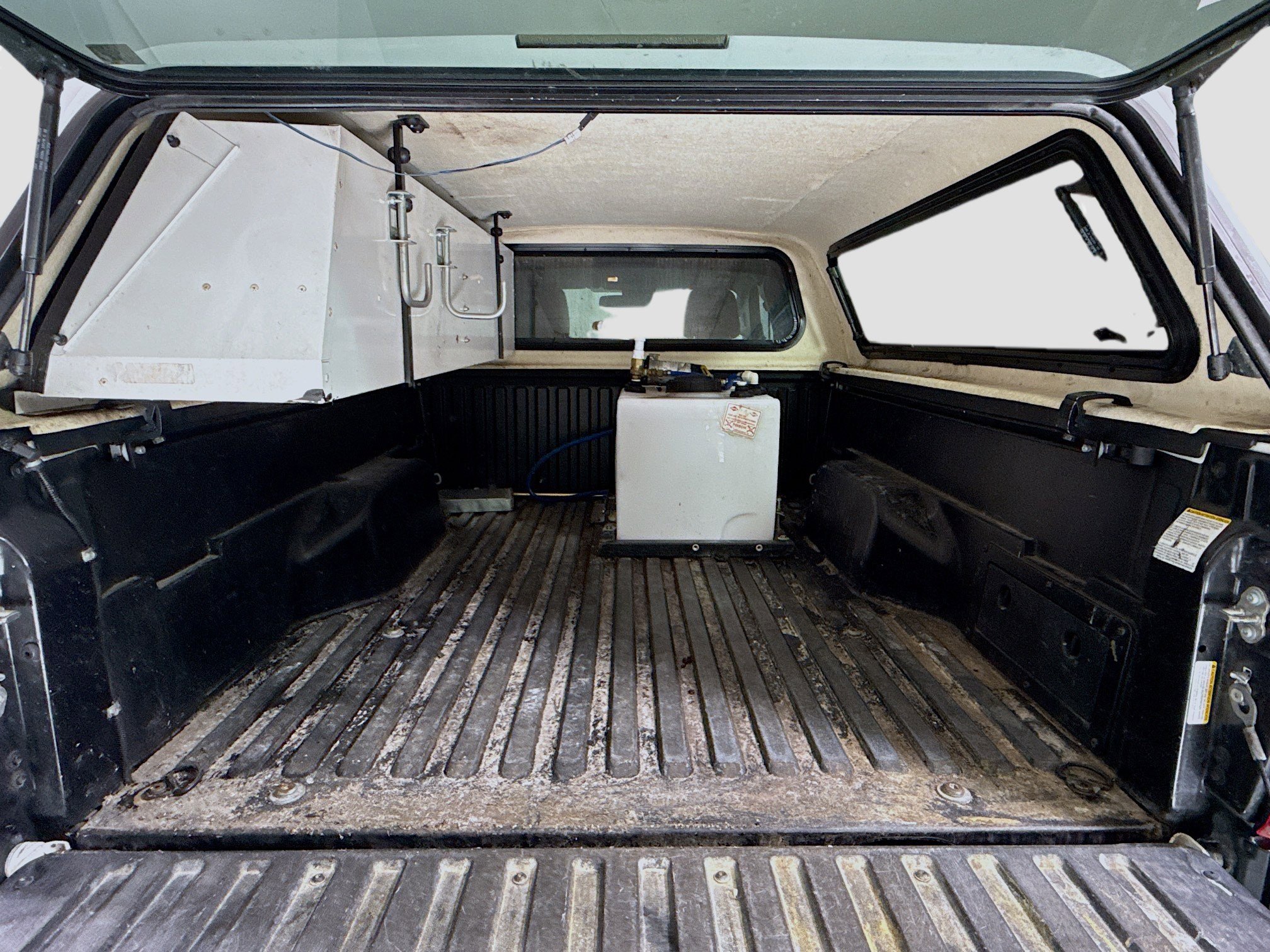 Used 2020 Toyota Tacoma SR image 34