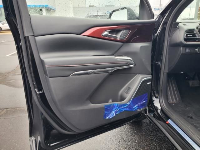 New 2026 Chevrolet Traverse RS image 7