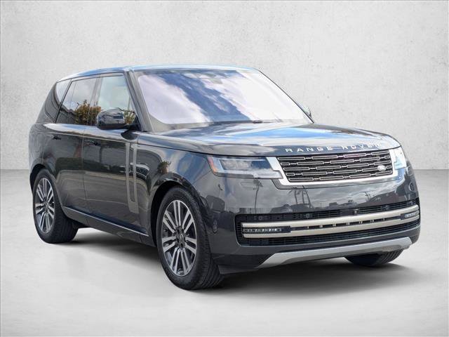 Used 2023 Land Rover Range Rover SE AWD/4WD image 3
