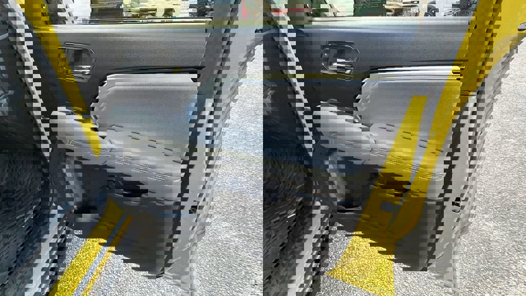 Certified 2023 Chevrolet Colorado ZR2 w/ ZR2 Convenience Package III image 15