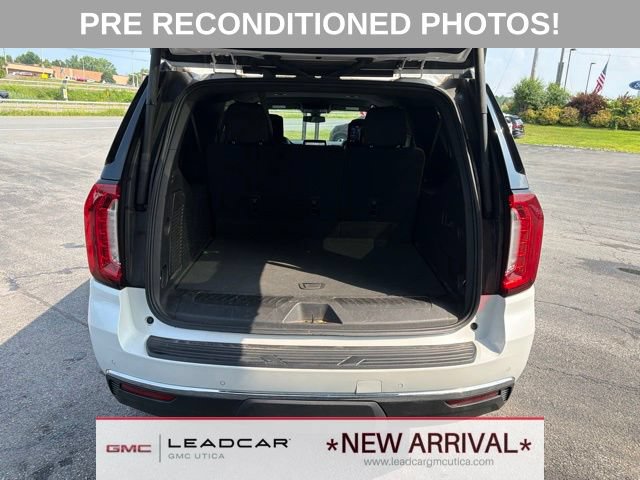 Used 2021 GMC Yukon XL SLT w/ Rear Media and Nav Package AWD/4WD image 19
