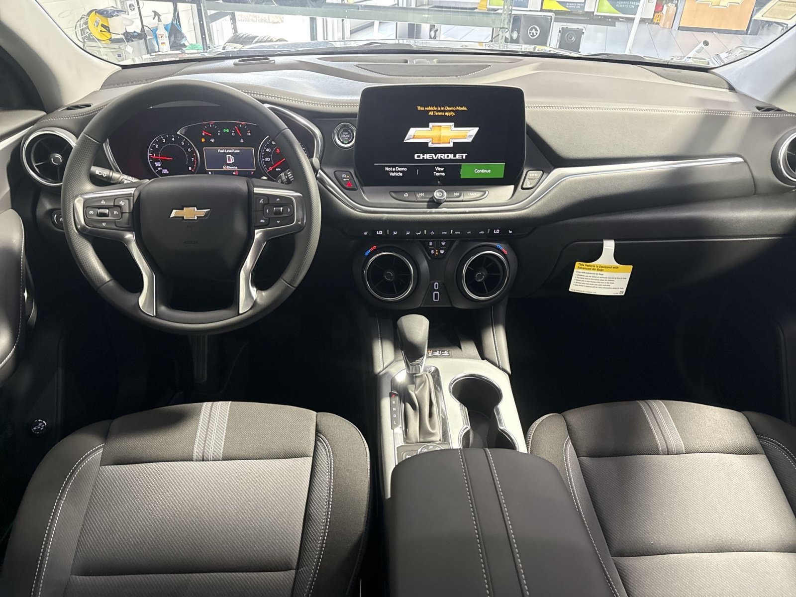 New 2026 Chevrolet Blazer LT w/ Convenience Package AWD/4WD image 24