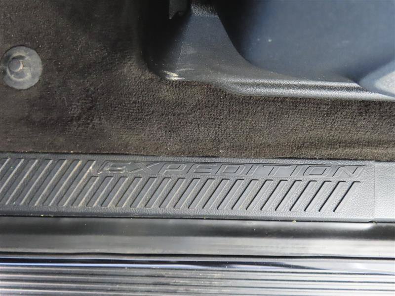 Used 2021 Ford Expedition XLT RWD image 15
