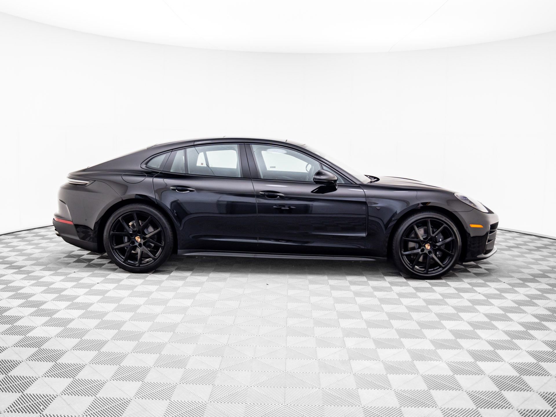 New 2026 Porsche Panamera 4 AWD/4WD image 8