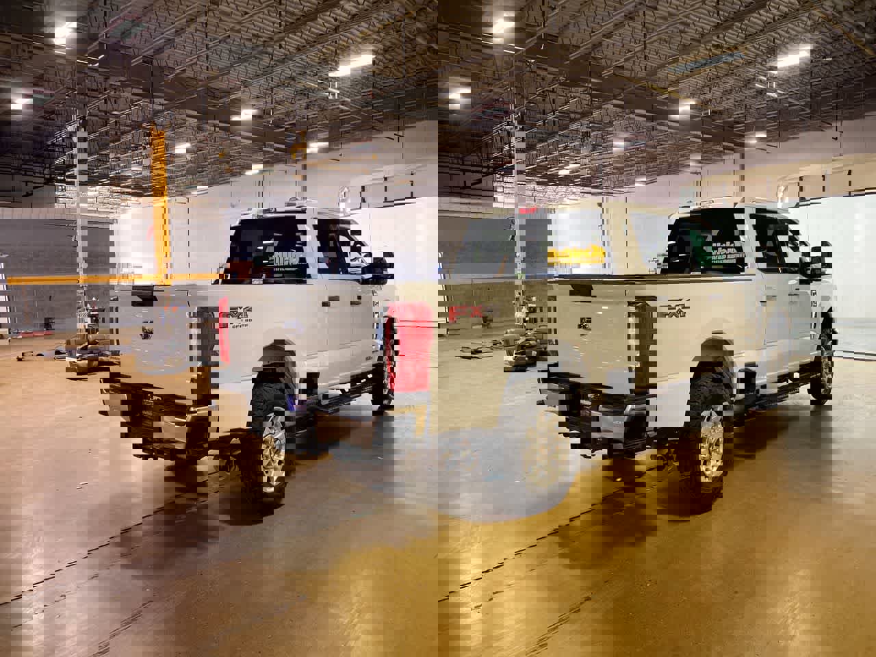 Used 2024 Ford F250 XLT w/ FX4 Off-Road Package image 2