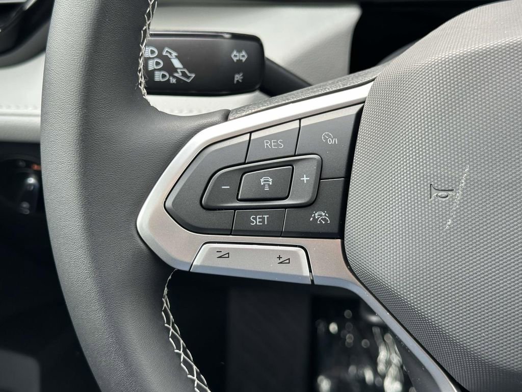 New 2026 Volkswagen Taos S FWD image 16