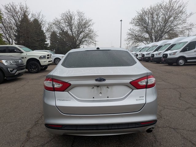 Used 2015 Ford Fusion SE w/ Equipment Group 202A FWD image 6