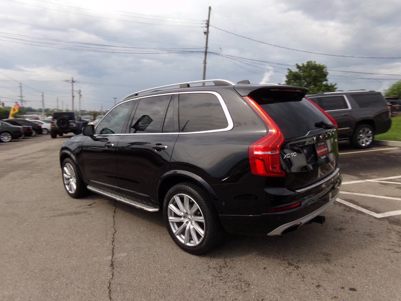 Used 2016 Volvo XC90 T6 Momentum w/ Momentum Plus Package image 58