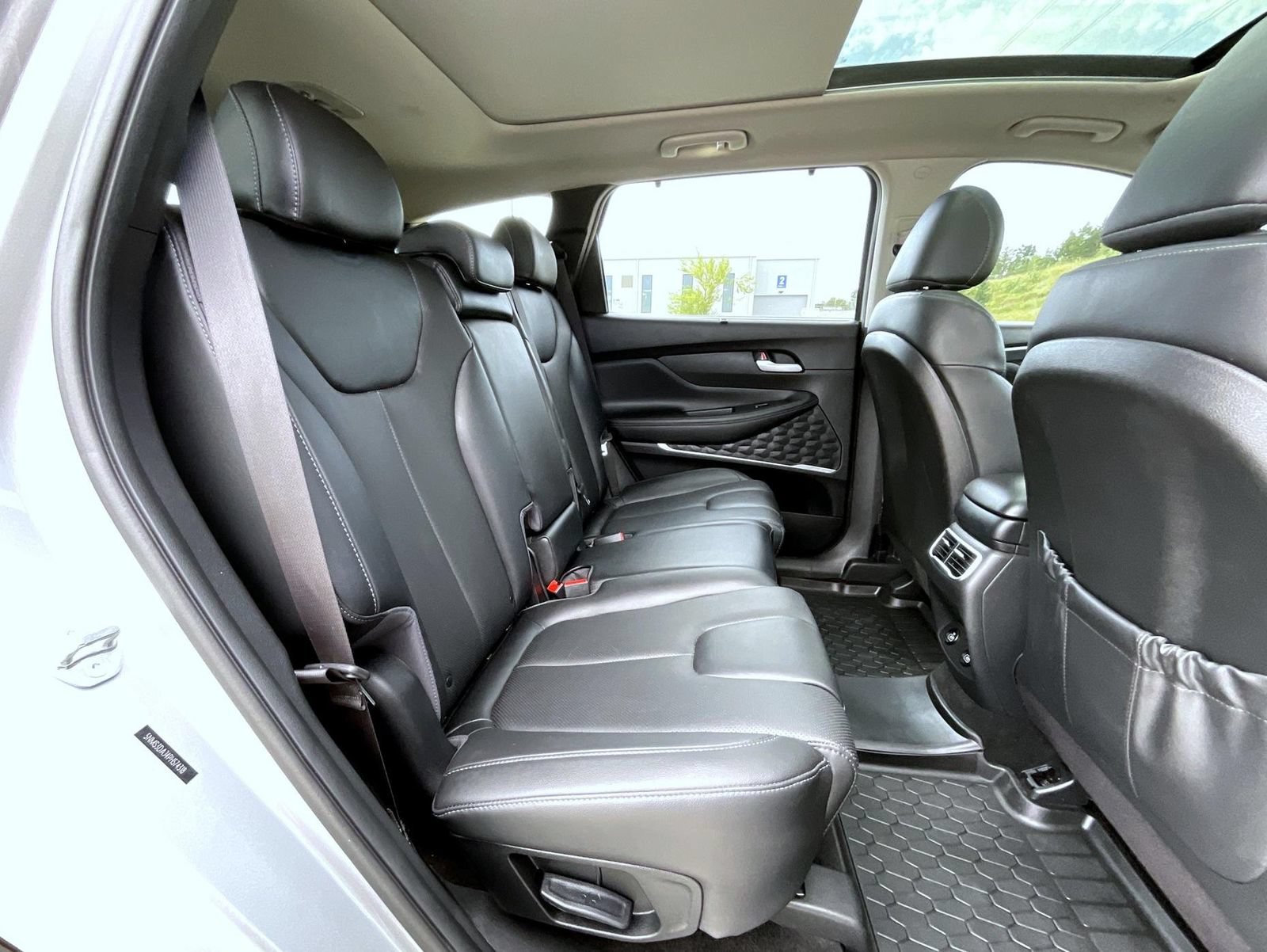 Certified 2023 Hyundai Santa Fe SEL w/ Premium Package AWD/4WD image 19