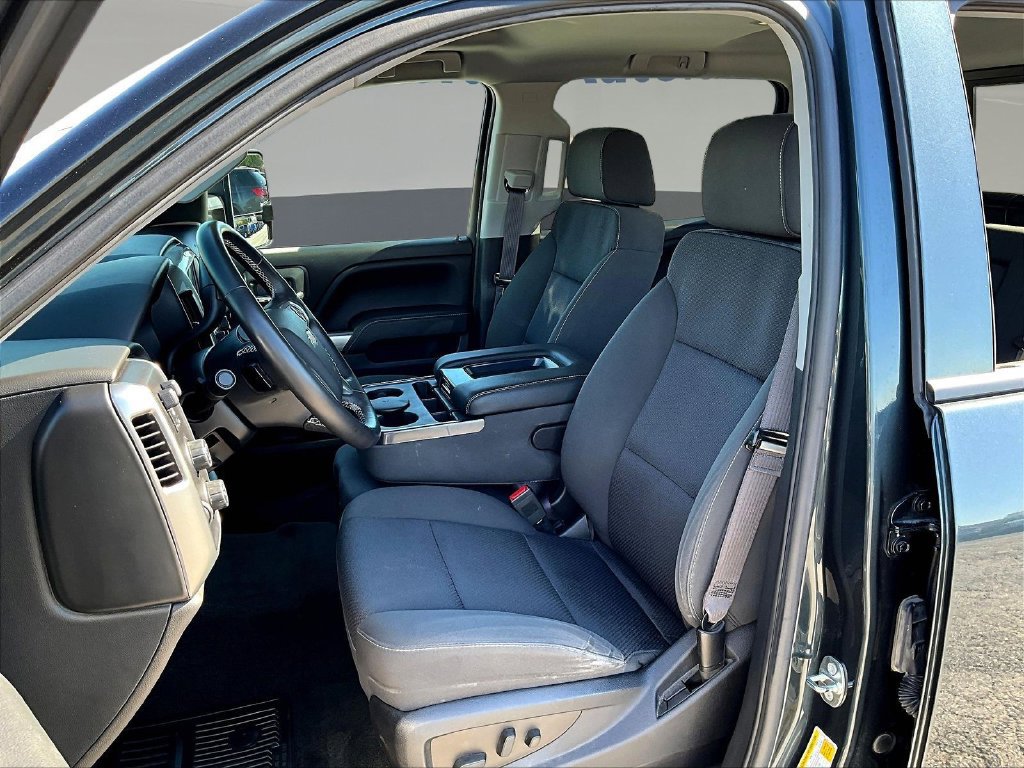 Used 2017 Chevrolet Silverado 1500 LT w/ Max Trailering Package AWD/4WD image 24