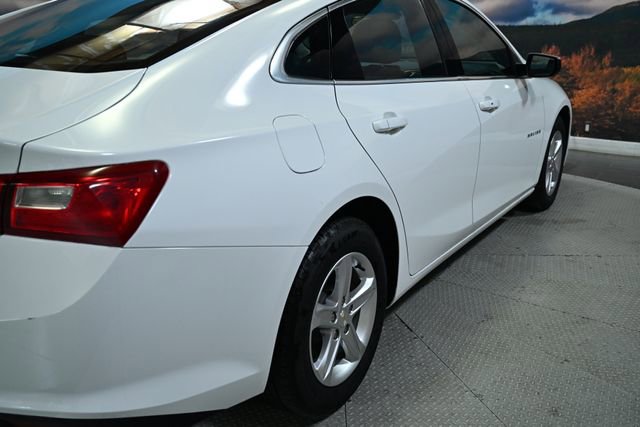 Used 2024 Chevrolet Malibu LT image 9