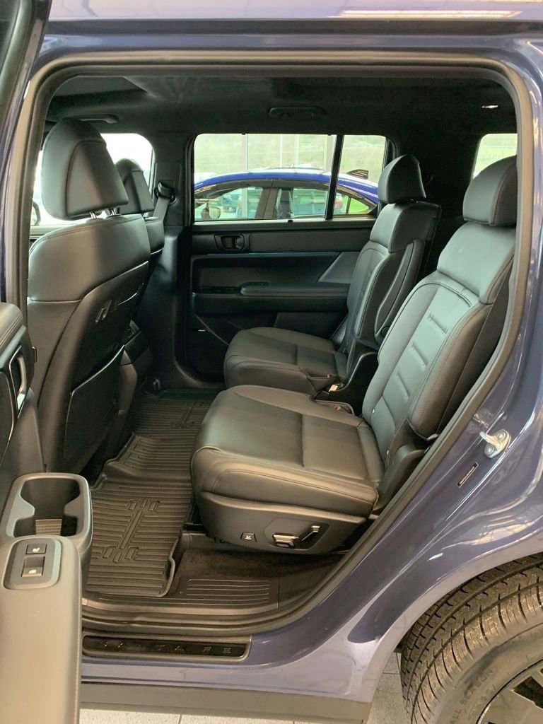 Certified 2025 Hyundai Santa Fe Calligraphy image 13