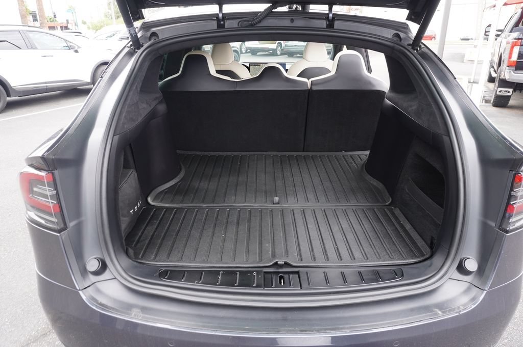 Used 2022 Tesla Model X AWD/4WD image 9