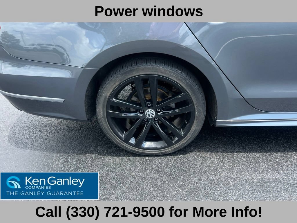 Used 2018 Volkswagen Passat 2.0T R-Line FWD image 22