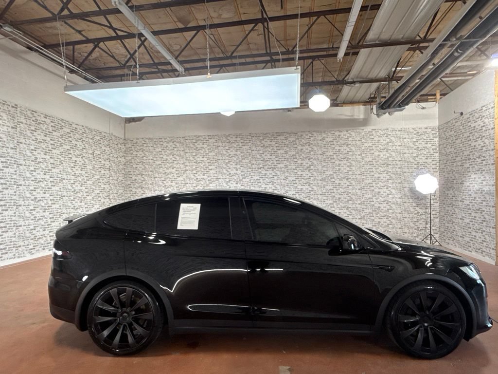 Used 2022 Tesla Model X Plaid AWD/4WD image 8