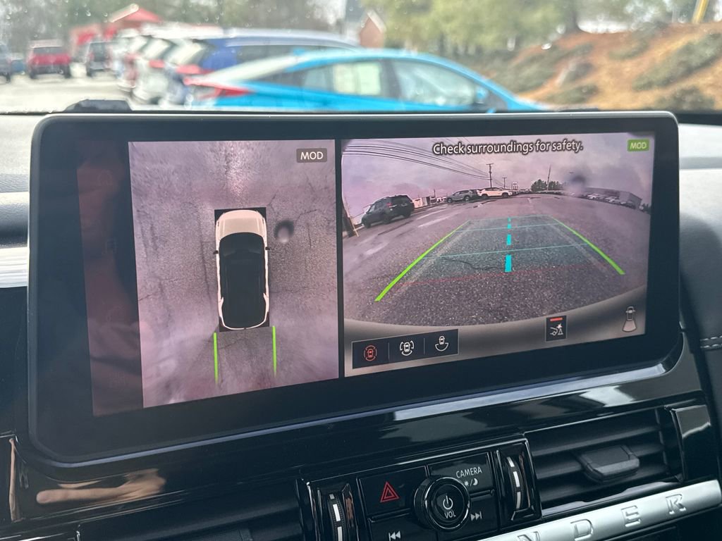 New 2026 Nissan Pathfinder Platinum image 21