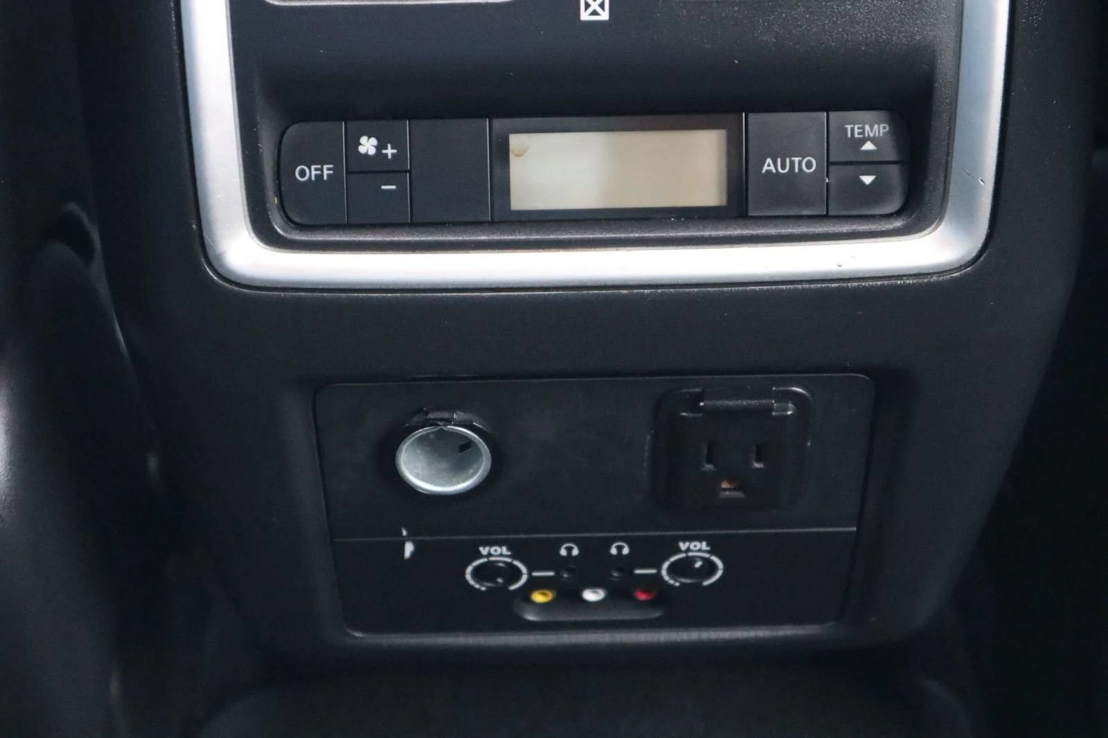 Used 2013 INFINITI JX35 AWD w/ Premium Pkg image 33