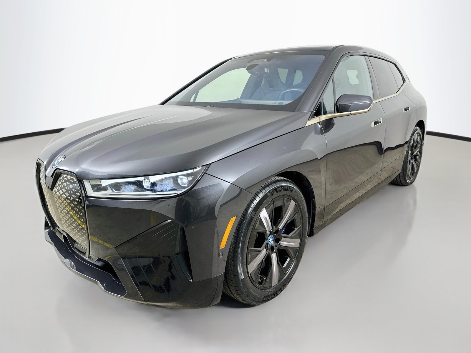 Used 2023 BMW iX M60 w/ Executive Package