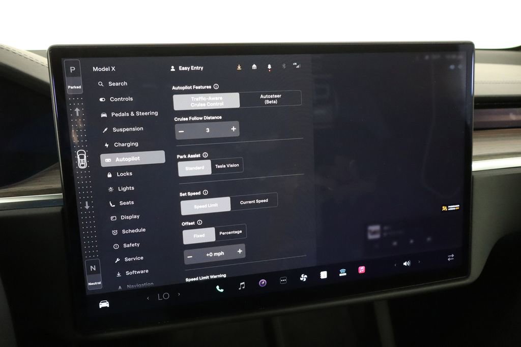 Used 2023 Tesla Model X image 34