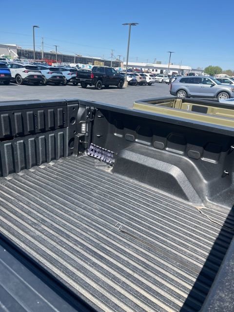 Used 2024 Chevrolet Silverado 1500 Custom w/ Turbomax Blackout Package AWD/4WD image 9