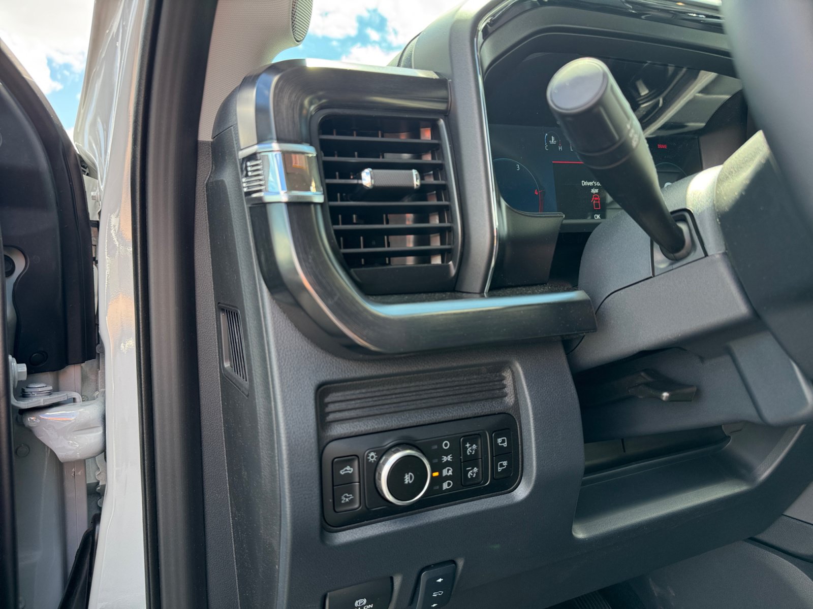 New 2026 Ford F250 Lariat w/ Black Appearance Package AWD/4WD image 31