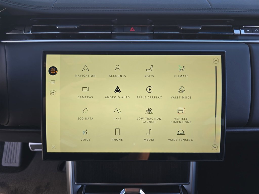 New 2026 Land Rover Range Rover SE image 22