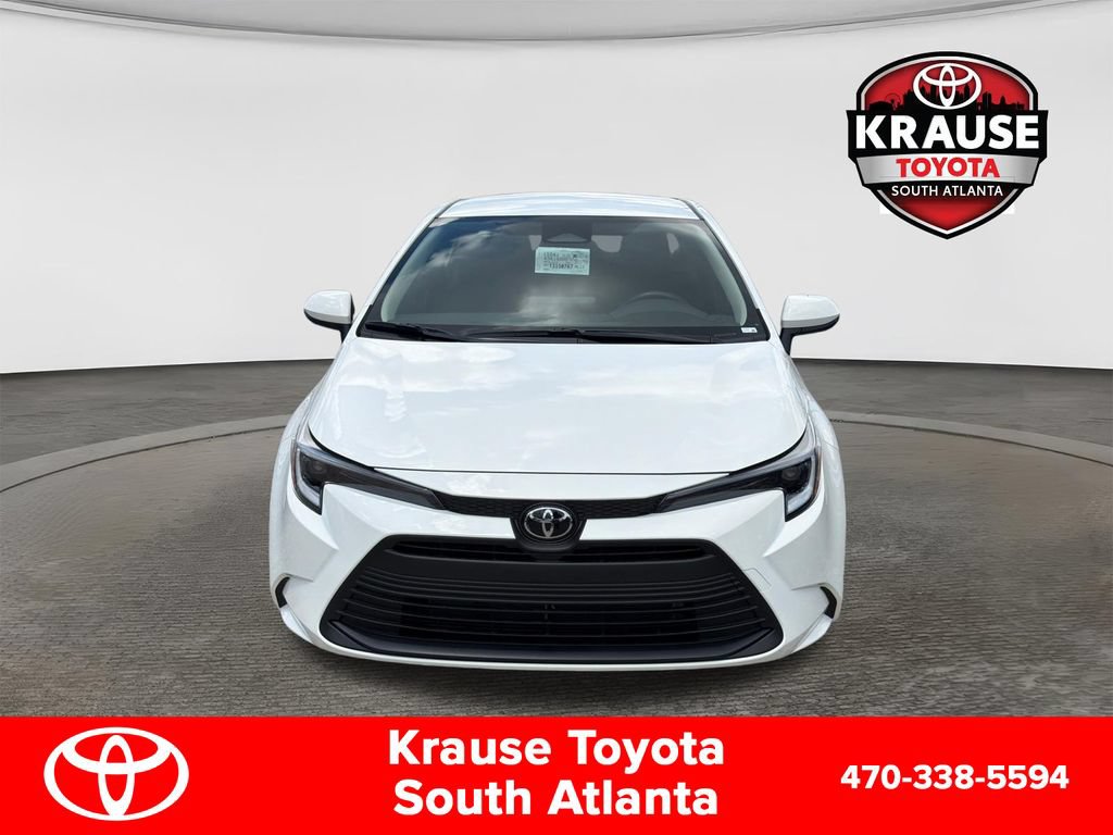 Used 2026 Toyota Corolla LE FWD image 2