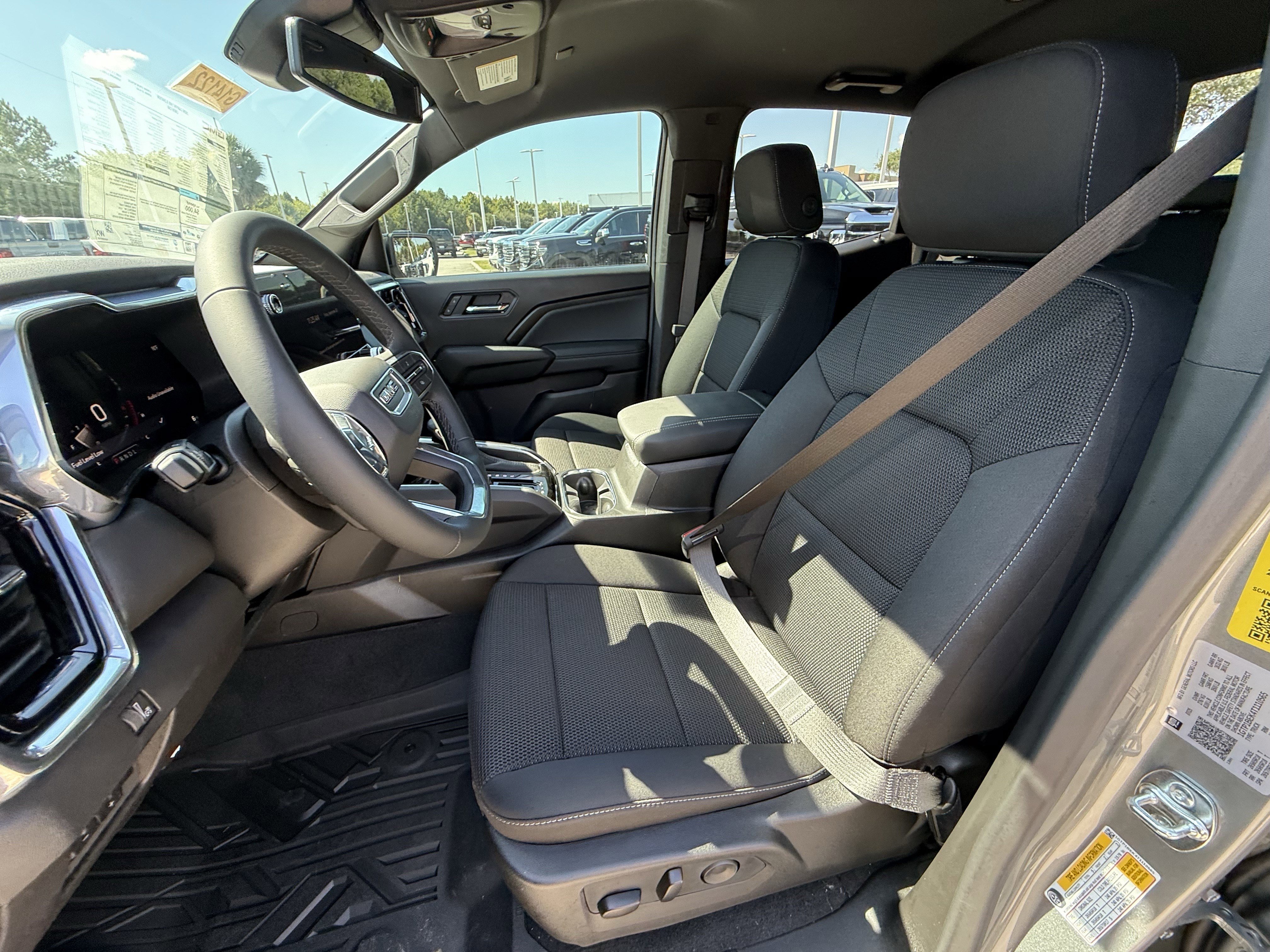 New 2026 GMC Canyon Elevation w/ Convenience Package image 17