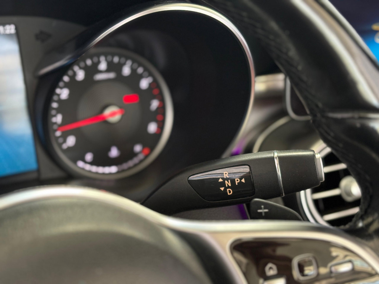 Used 2019 Mercedes-Benz C 300 4MATIC Cabriolet w/ Multimedia Package image 37