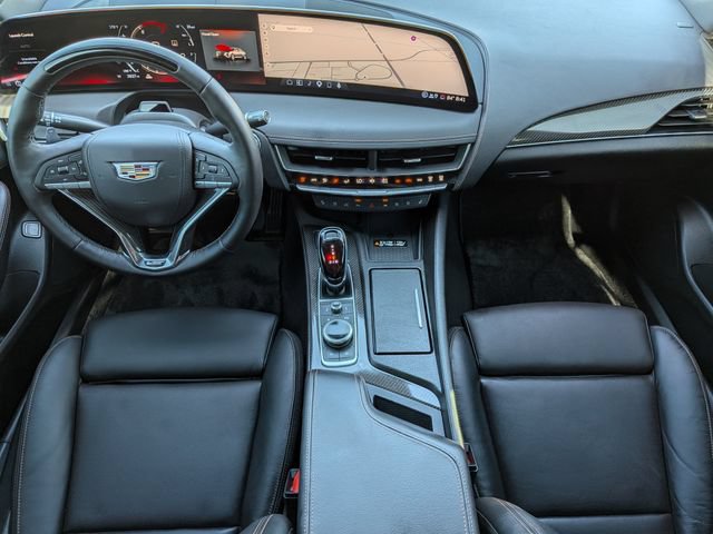 Used 2026 Cadillac CT5 V w/ Technology Package RWD image 16