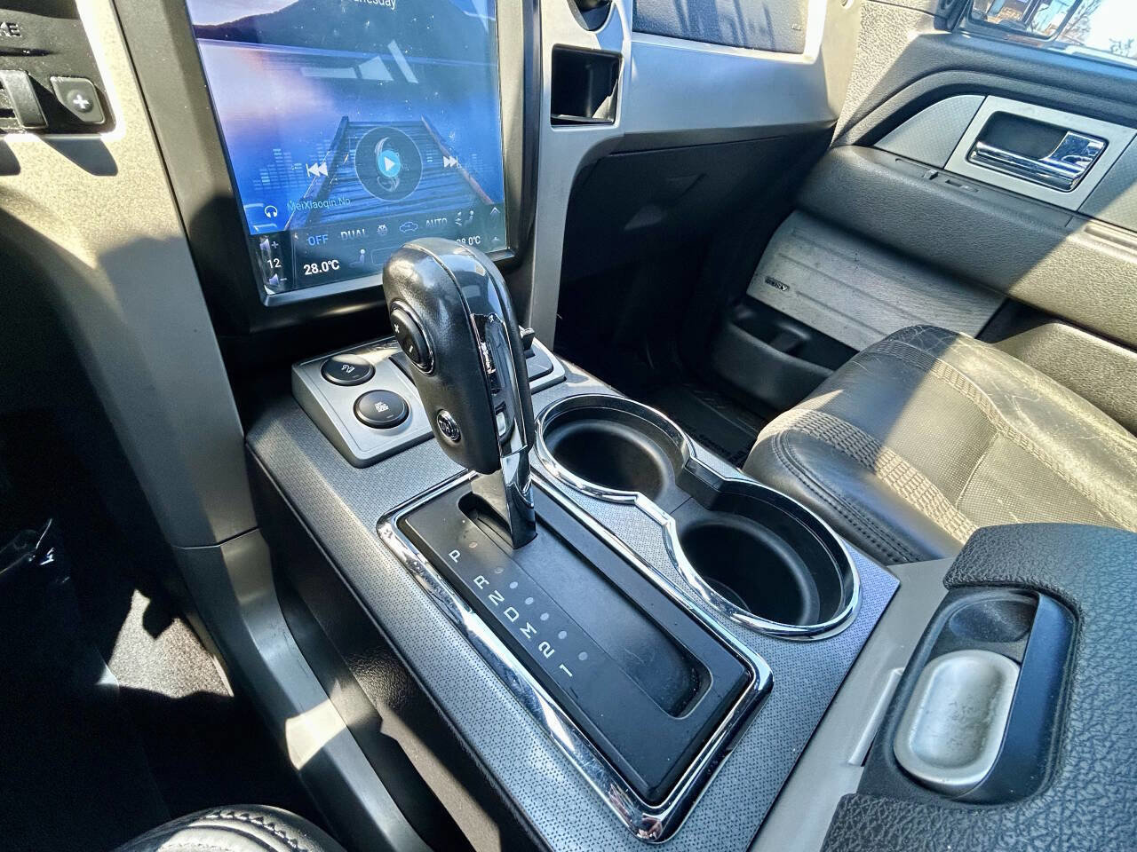 Used 2011 Ford F150 Raptor w/ Raptor Luxury Pkg image 26