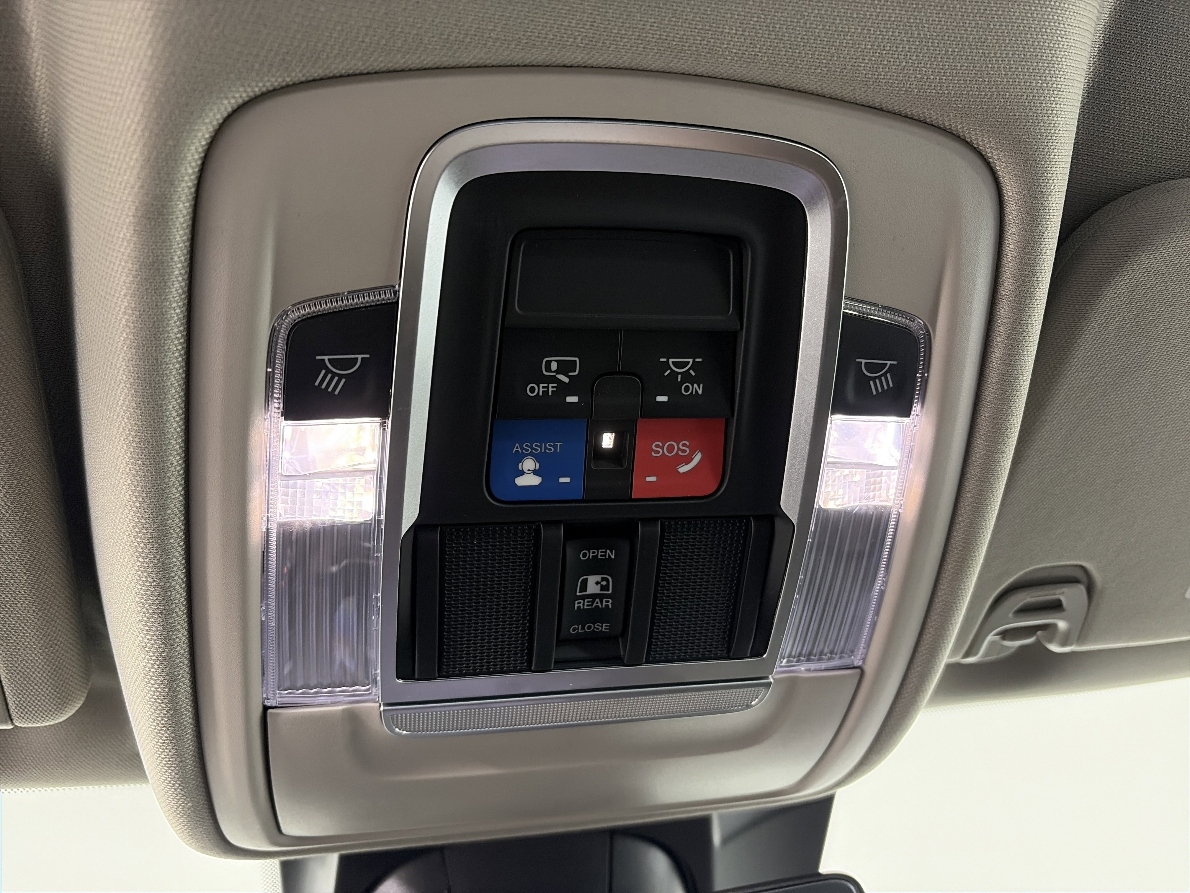 Used 2022 RAM 1500 Laramie image 36