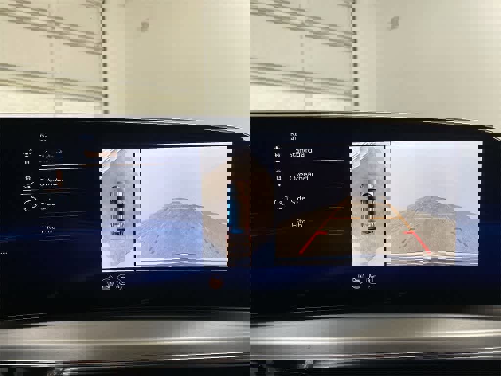 Certified 2024 Cadillac Lyriq Luxury w/ Nappa Leather Package image 25