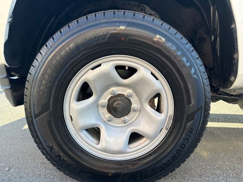 Used 2021 Toyota Tacoma SR image 9