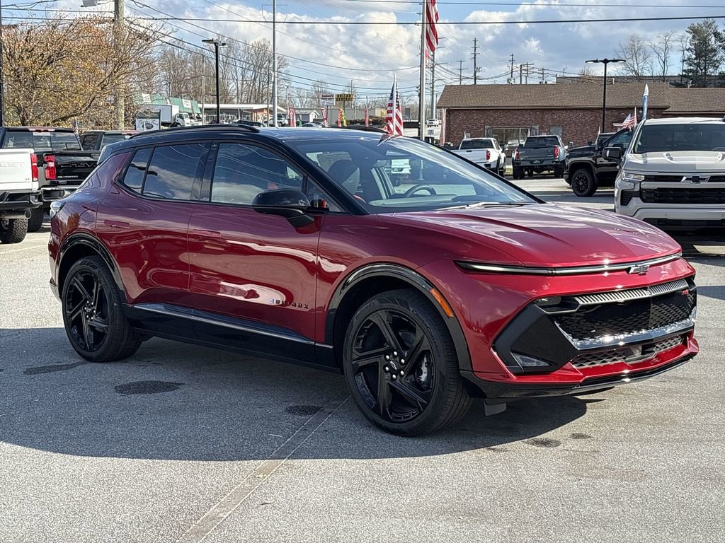 New 2026 Chevrolet Equinox EV RS image 2