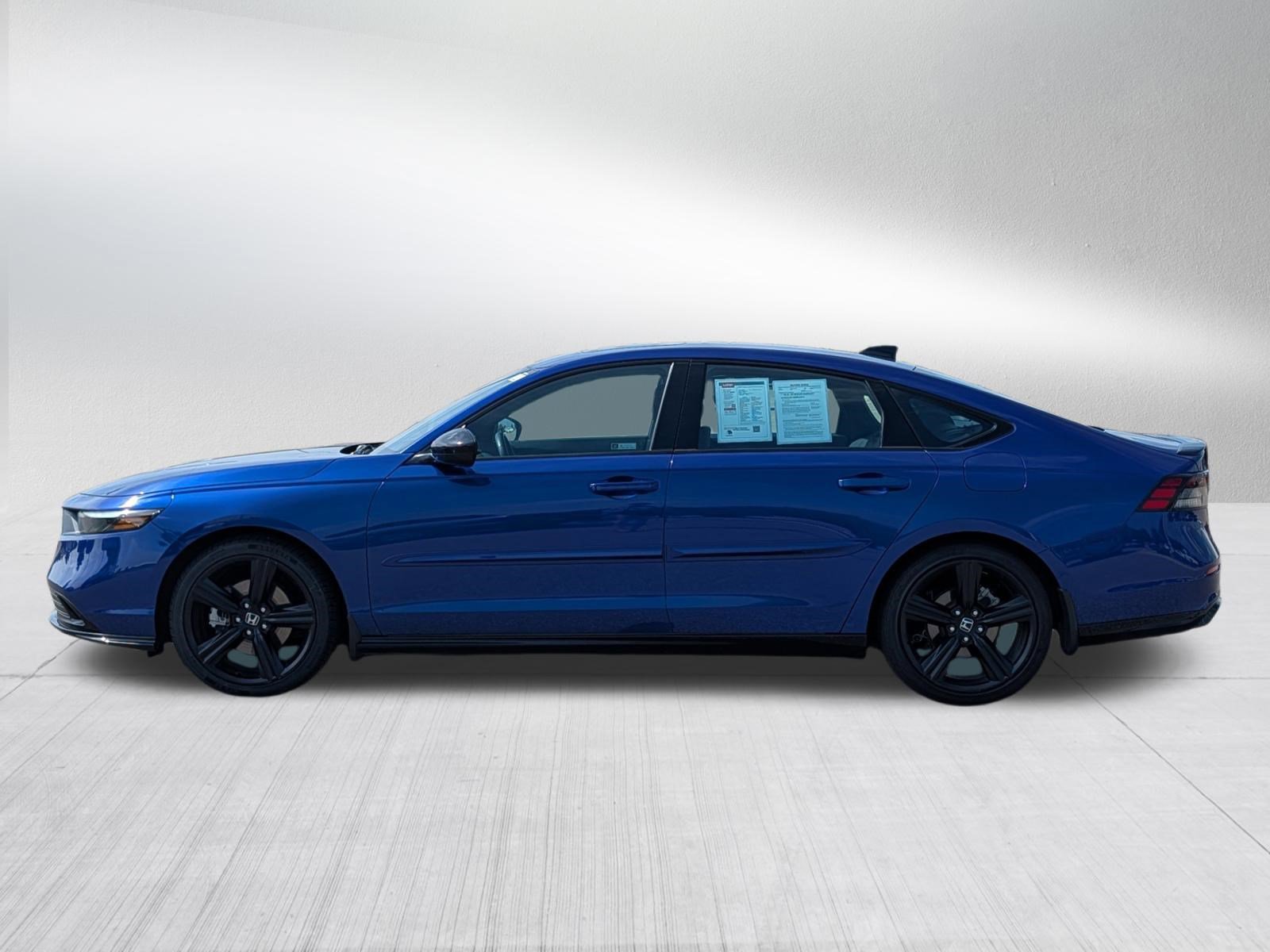 Used 2024 Honda Accord Sport image 4