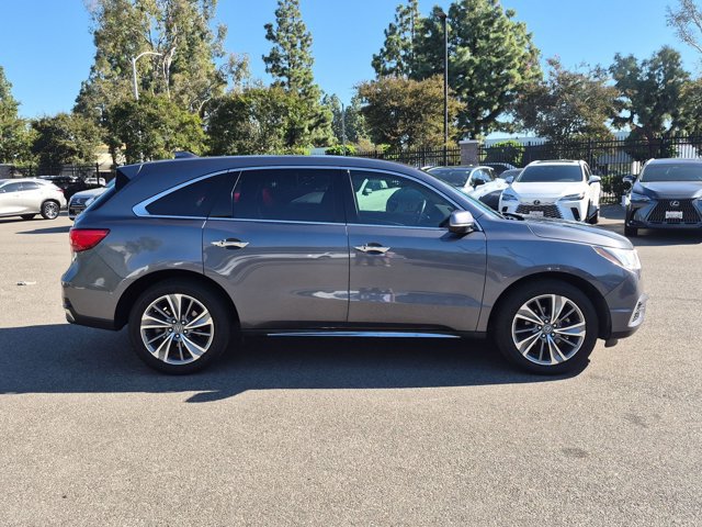 Used 2017 Acura MDX w/ Technology Package AWD/4WD image 4