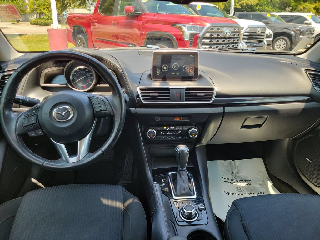 Used 2016 MAZDA MAZDA3 i Touring w/ Popular Equipment Package FWD image 17