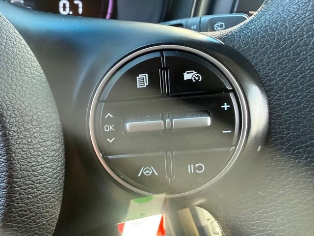 Used 2023 Kia Soul LX w/ LX Technology Package image 23