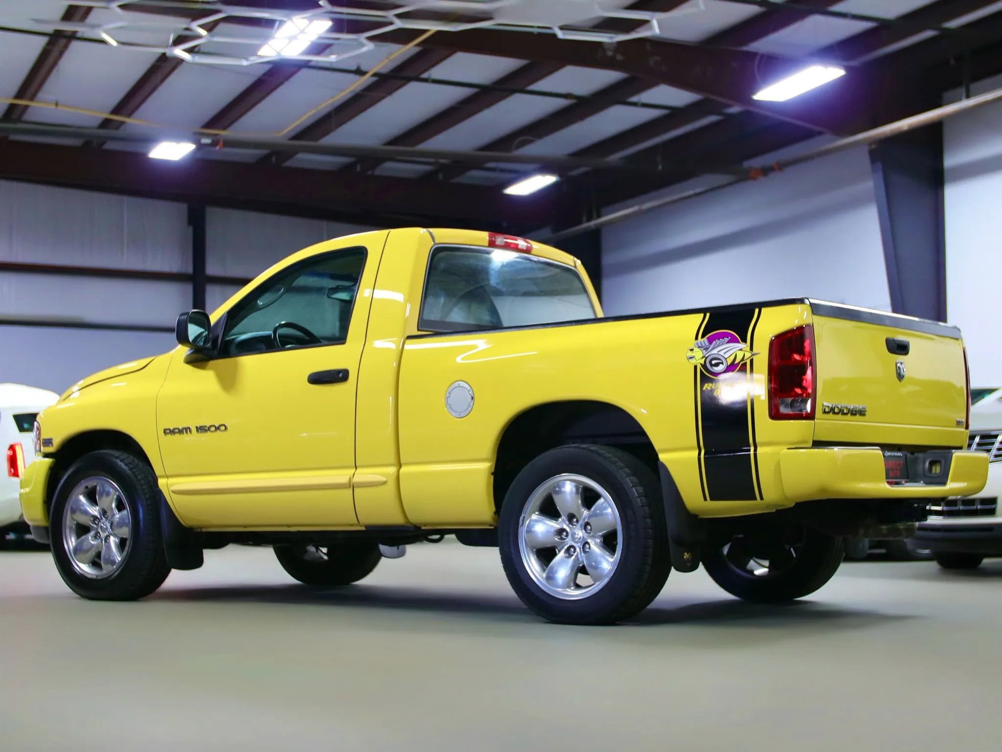 Used 2005 Dodge Ram 1500 Truck SLT w/ Rumblebee Group image 20