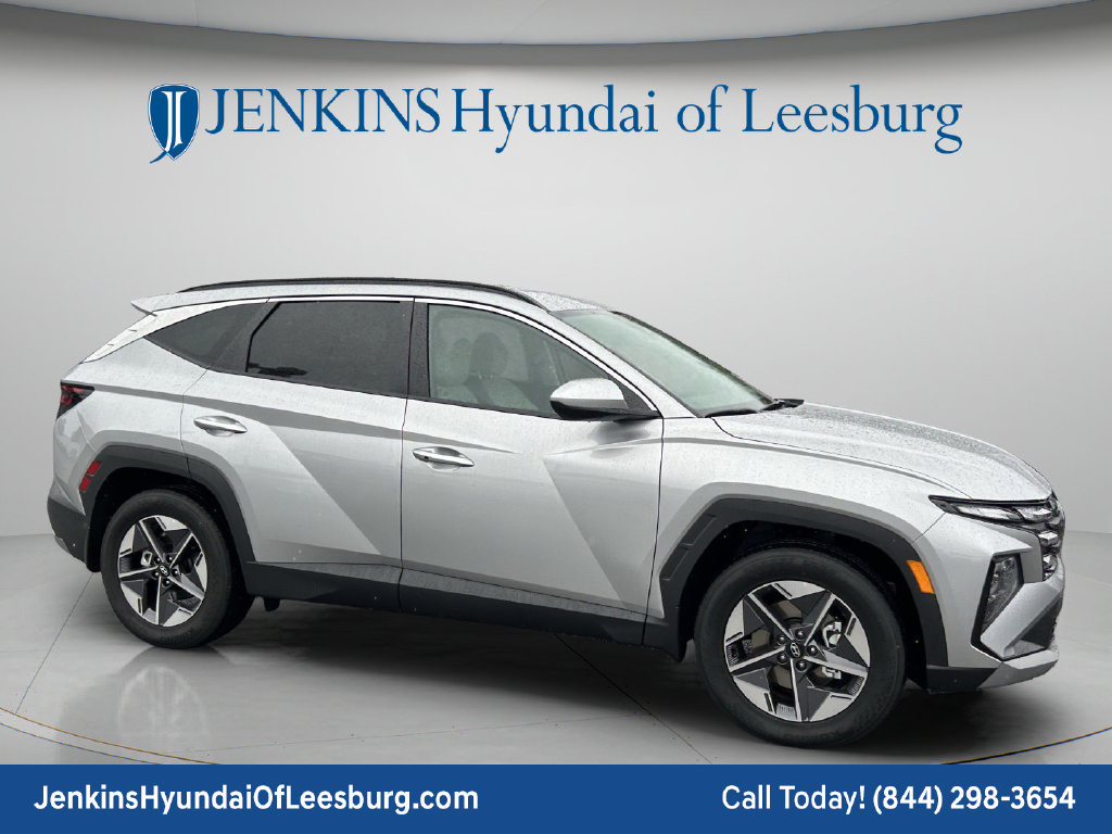 Certified 2025 Hyundai Tucson SEL FWD image 2