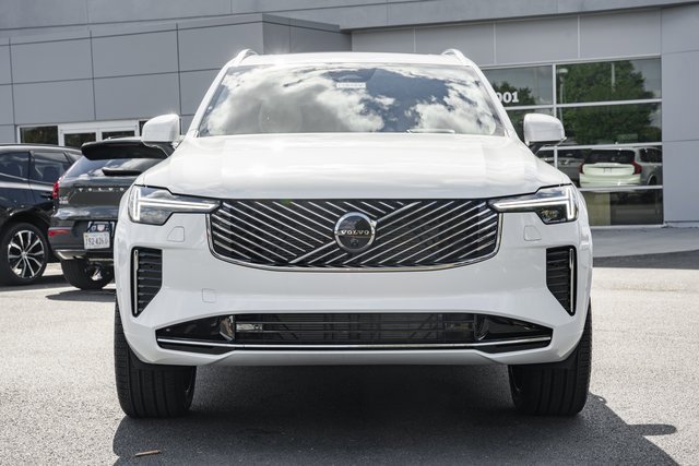 New 2026 Volvo XC90 B6 Ultra w/ Protection Package Premier image 2