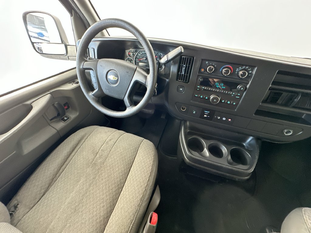 Used 2014 Chevrolet Express 2500 LT w/ LT Preferred Equipment Group RWD image 9