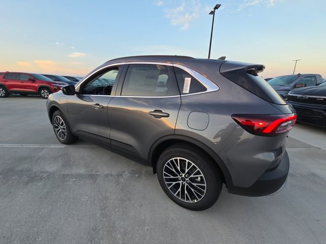 New 2025 Ford Escape SE image 10