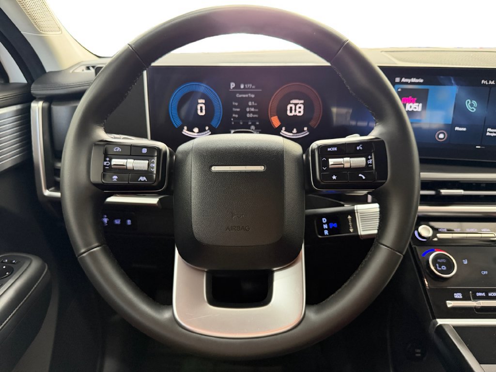Used 2024 Hyundai Santa Fe SEL FWD image 13