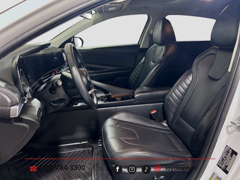 Used 2024 Hyundai Elantra Limited FWD image 21
