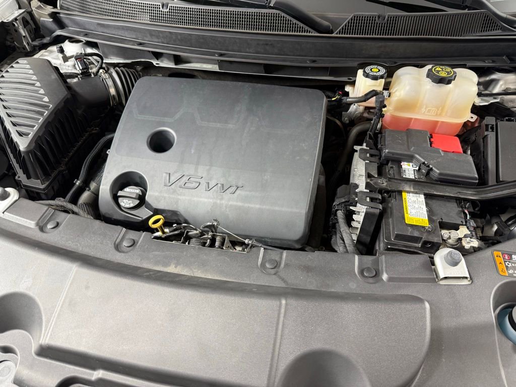 Used 2021 Chevrolet Traverse Premier w/ Redline Edition image 34
