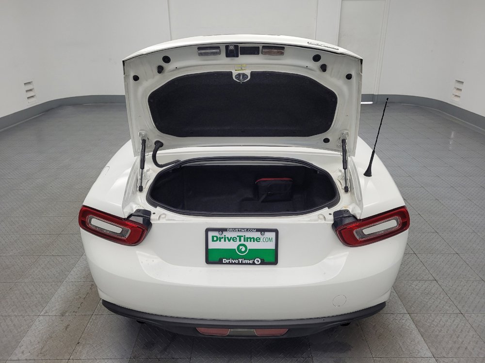 Used 2017 FIAT 124 Spider Classica image 29