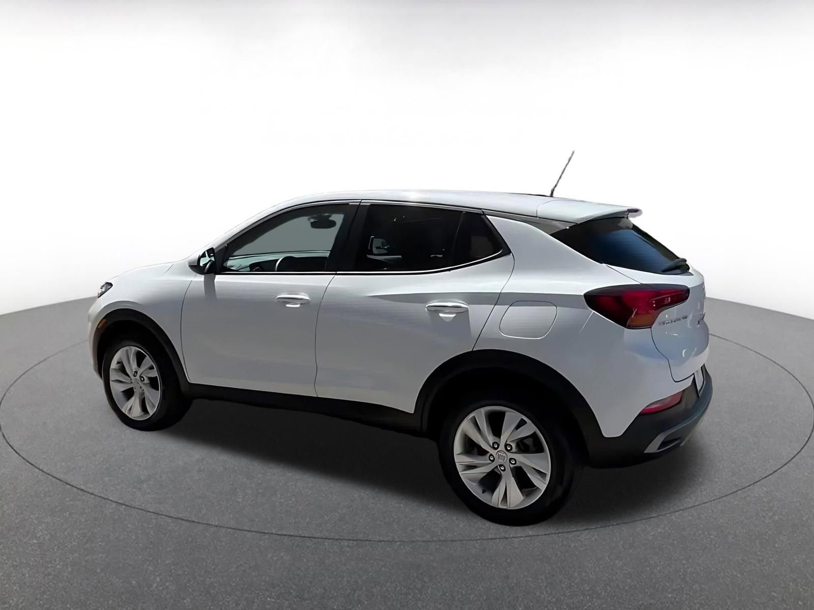 Used 2025 Buick Encore GX Preferred FWD image 10