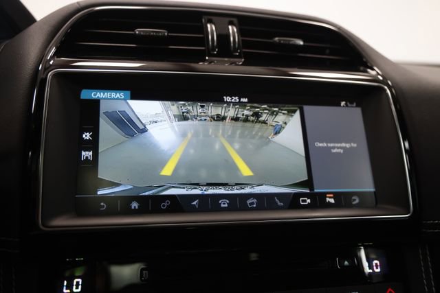 Used 2020 Jaguar F-PACE S AWD/4WD image 31